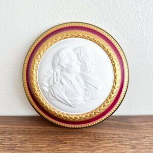 Villeroy & Boch Red Gold Cameo Trinket Box | 1998 Collector Porcelain
